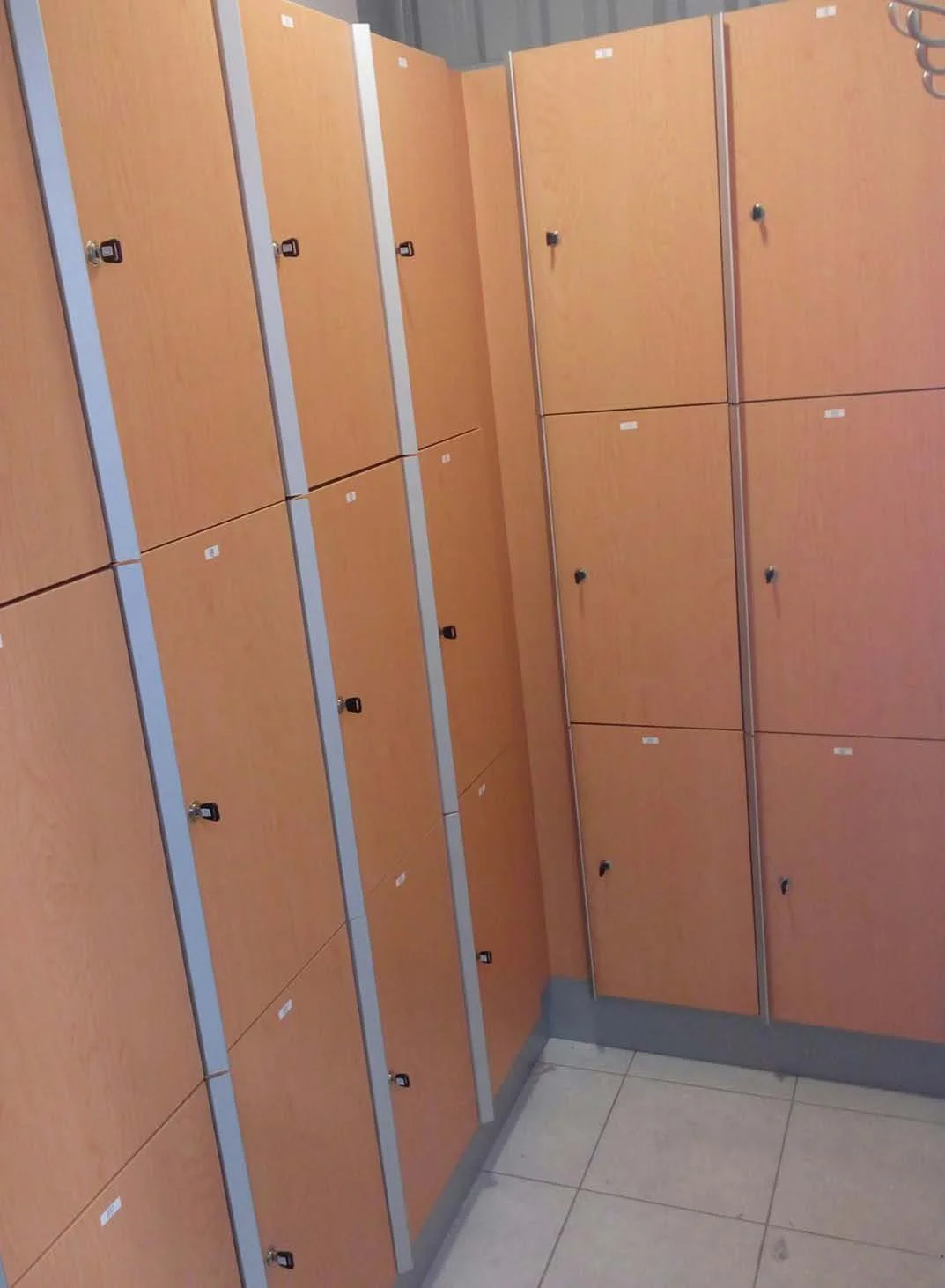 Operativos y lockers en Clarton Horn. Fotografía 2.
