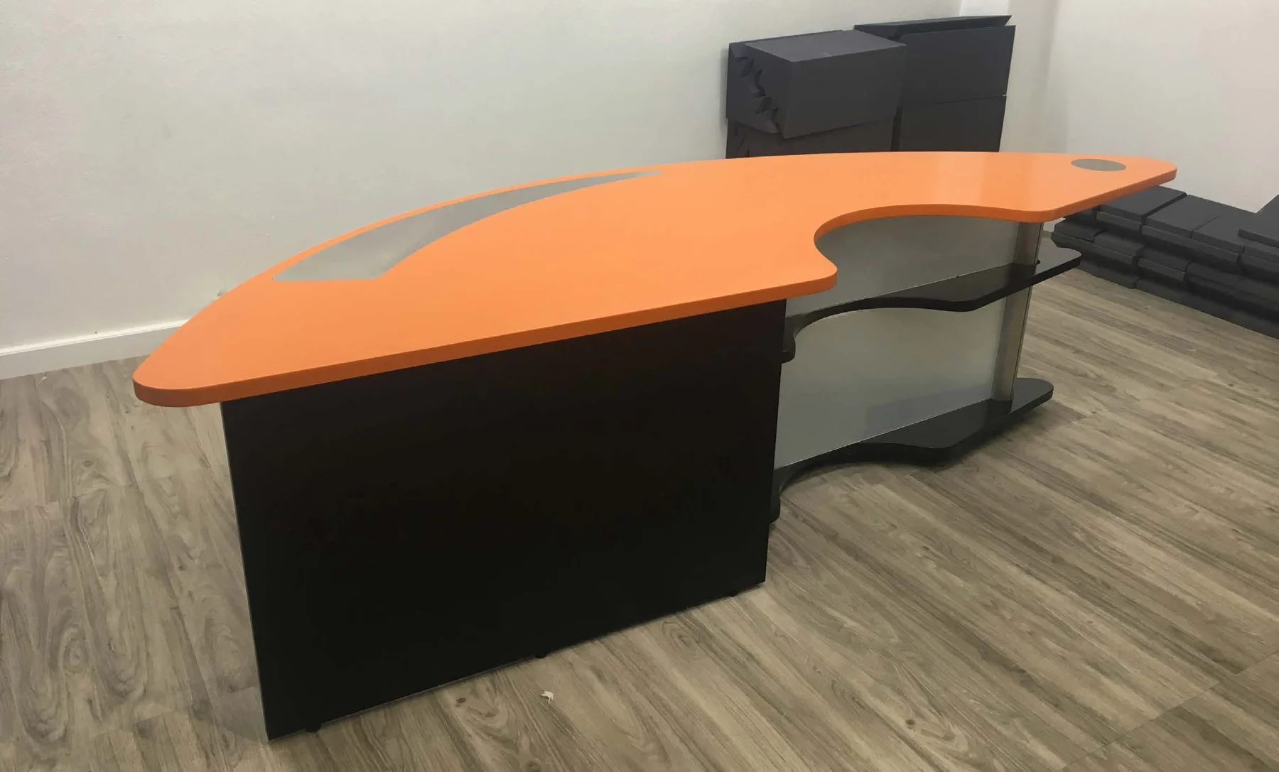 Mesa de transmisión — proyecto Radio Lobo