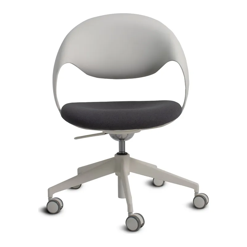 Silla de diseño con asiento tapizado MOD-MTC